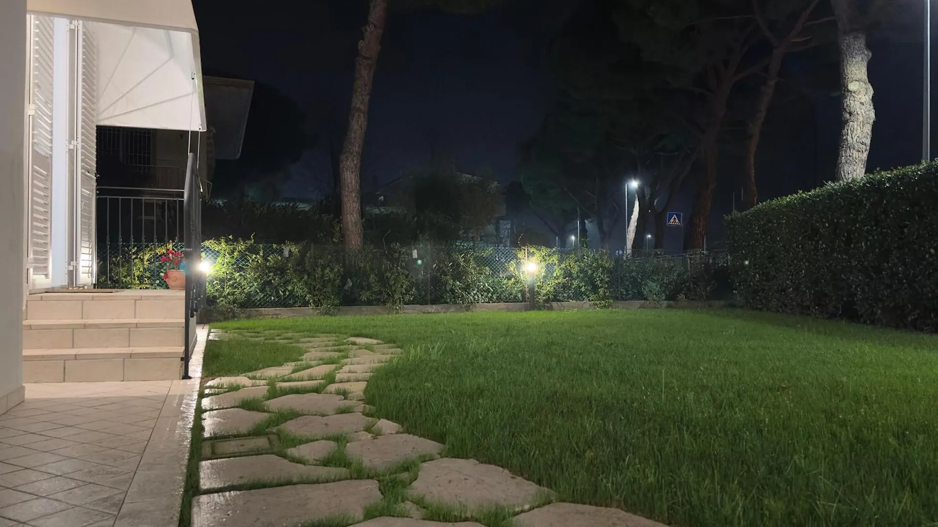 Guest house La Casa Bianca Rooms&Lounge Cesenatico