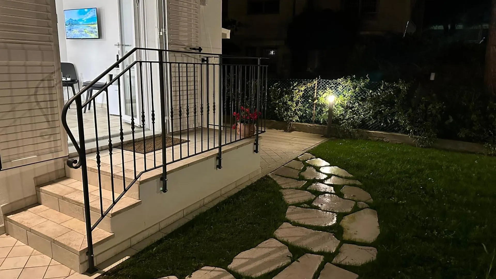 Guest house La Casa Bianca Rooms&Lounge Cesenatico Italy