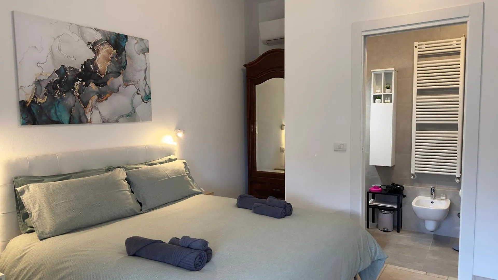 Guest house La Casa Bianca Rooms&Lounge Cesenatico