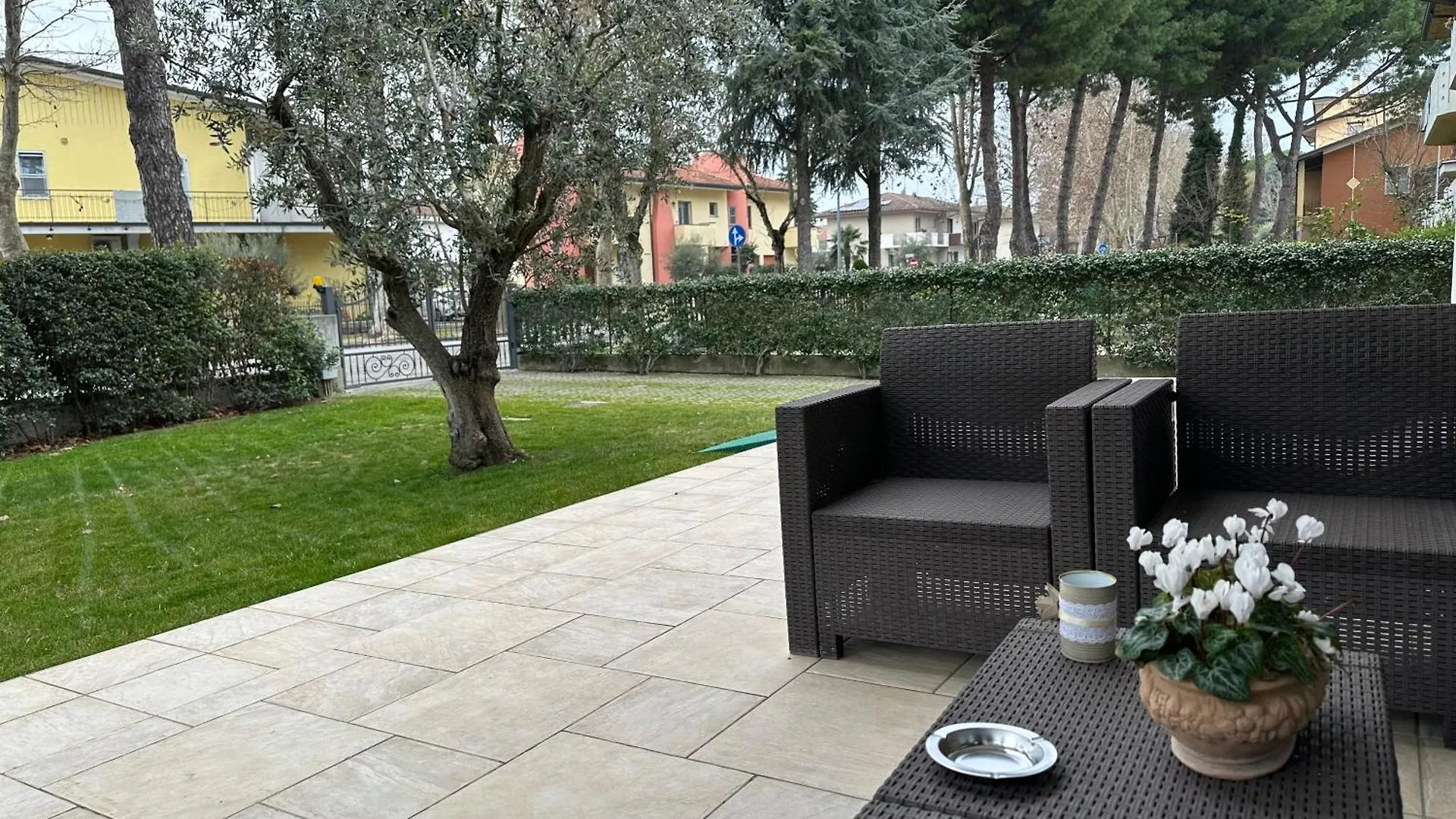 La Casa Bianca Rooms&Lounge Cesenatico Guest house