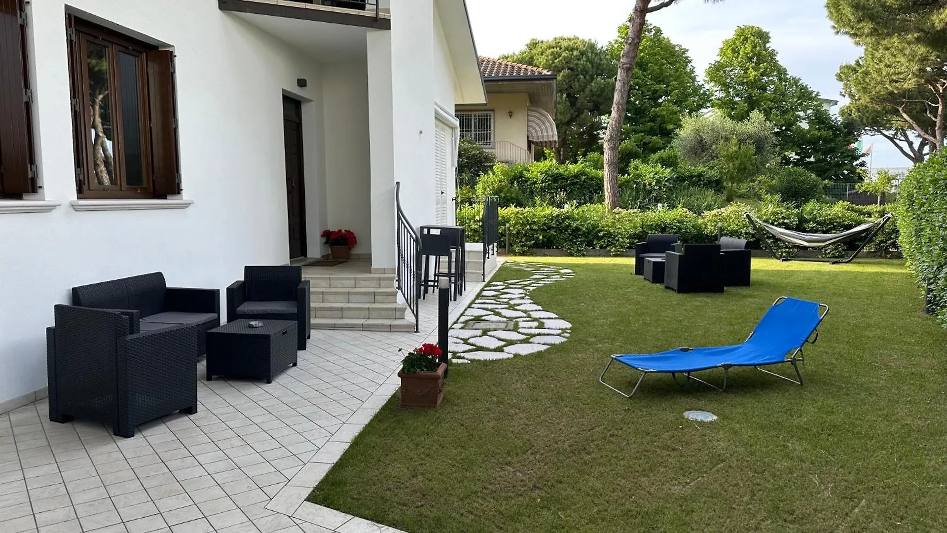 Guest house La Casa Bianca Rooms&Lounge Cesenatico Italy